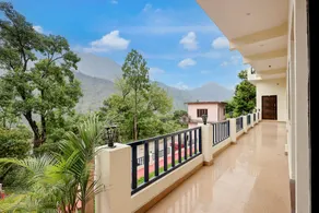 SPOT ON The Patharkot Cafe & Cottage - Image 4