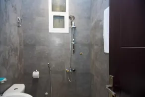 هذه ليلتي فرع النجاح باليرموك- This Lailaty Al Nagah Branch - Image 4