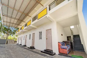 Hotel O by OYO RISHI RESIDENCY - Image 3
