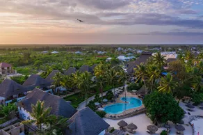 Paradise Beach Resort & Spa - Image 4