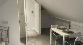 Horsforth Suites - Image 2
