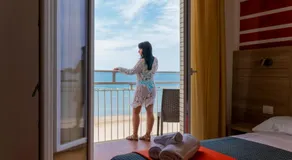 Hotel President's - Image 5