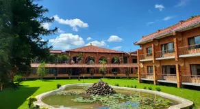Hotel Lumbini Garden New Crystal - Image 2