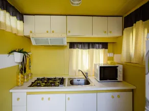 Stylish Chalet in Mont-roig - Image 4