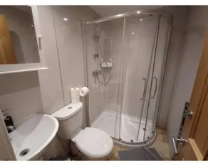 Edinburgh Stay Parking Nr City Centre & Haymarket - Image 2