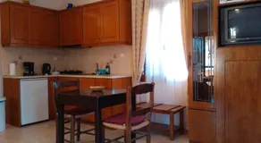 Maridatis Apartments - Image 4