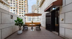 Atour Hotel Xiamen Jimei Lake Business Center - Image 4