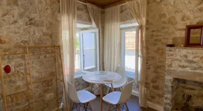 Papu's Villa - Image 3