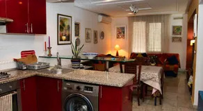 THE PALMS DESIGN Appartment - Image 5