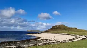 Skye Blue Bothy - Image 3