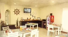 LA CASETTA BED & BREAKFAST - Image 2