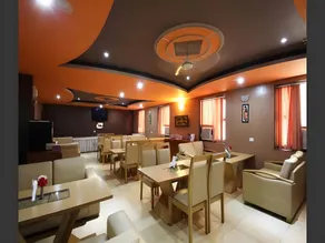 Airport Hotel The Grand Shoba Free Airport pickup or Drop - Image 4