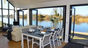 Riverside Lodge - Image 3