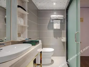 Four Seasons To Shu Hotel - Image 2