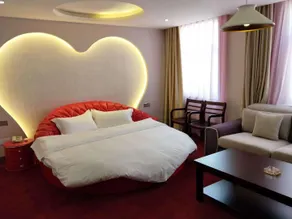 Derun Business Hotel - Image 2