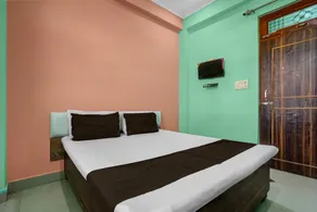 Hotel O The Grand Hotel - Image 2