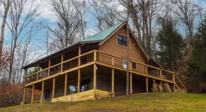 Pine Creek Cabins & Camping Resort - Image 2