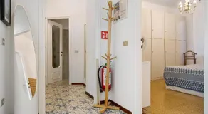 Santa Margherita Ligure, grand appartement de 3 pièces avec balcon à l'intérieur d'un parc fleuri - Image 5