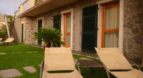 La Gerbera - Image 5