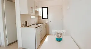 Simos Magic Beach Hotel Apts - Image 5