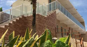 Hana Praia Hotel - Image 4
