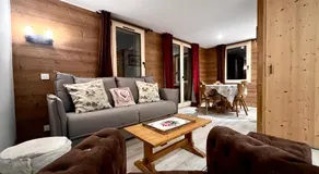 Chalet - Apt 5pax au pied des pistes - parking - skiroom - cheminée - balcons - Image 2