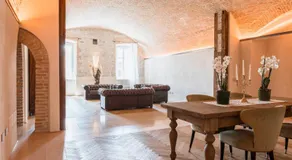 Pavillon Apartments - Image 4