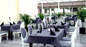 Pałac Łagów - Hotel - Image 2
