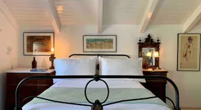 Anassa Boutique Beach House - Image 2