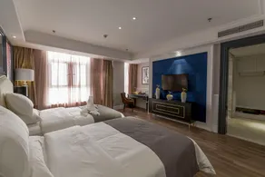 Lanou Hotel (Chengde Old street Herun New City) - Image 2