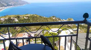 Blue Sky House - Image 3
