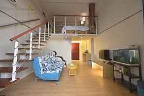 Li's Theme Apartment - Image 3