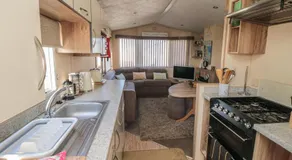 Caravan 132 - Image 5