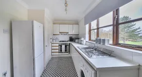 Oxford 2 Bed Apartment inc Parking & Balcony - Pass the Keys - Image 5