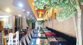 Bangkok Travel Suites Hotel - Image 2