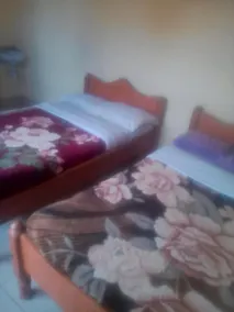 Royal Annex Hotel - Image 2
