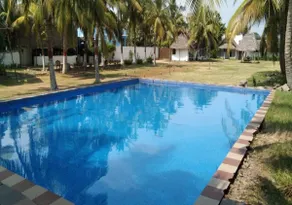 Cozy Resort with Garden, Pool and Outdoor Games - Image 3