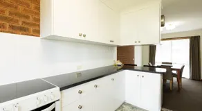 Advance Motel - Image 3