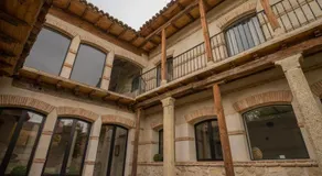 Casa de los Mendoza - Casa Solariega en el casco histórico - Image 4