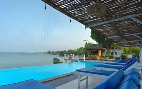 Bintan Exotica Resort By WH - Free Breakfast - Image 2