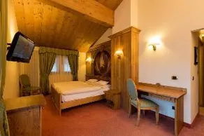 Hotel Cervo - Image 2
