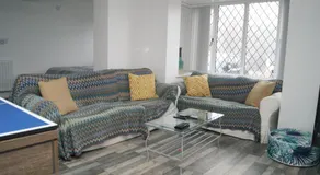 Cosy one bed with parking - Image 4