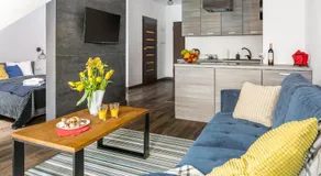 Green Garden Residence - Image 2