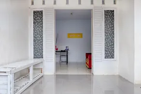 SPOT ON 2847 Anggrek Homestay Syariah - Image 5