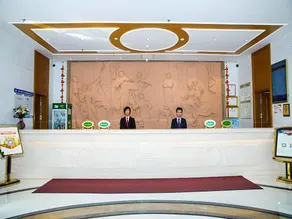 Vienna Hotel Shandong Yantao Golden Beach Taishan Road - Image 5