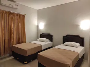 Wanitatama Hotel & Convention Hall - Image 2
