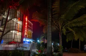 Sal Riviera - Image 2