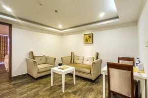 Paravoor Galaxy Hotel - Image 4