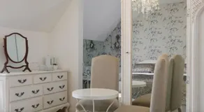 Harford en-suite Rooms - Image 2