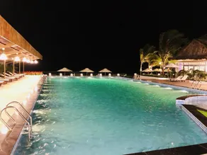 Aria Resort- Căn hộ nghỉ dưỡng tầng 8 hướng biển, hồ bơi sát cạnh bãi tắm riêng (miễn phí) - Image 5